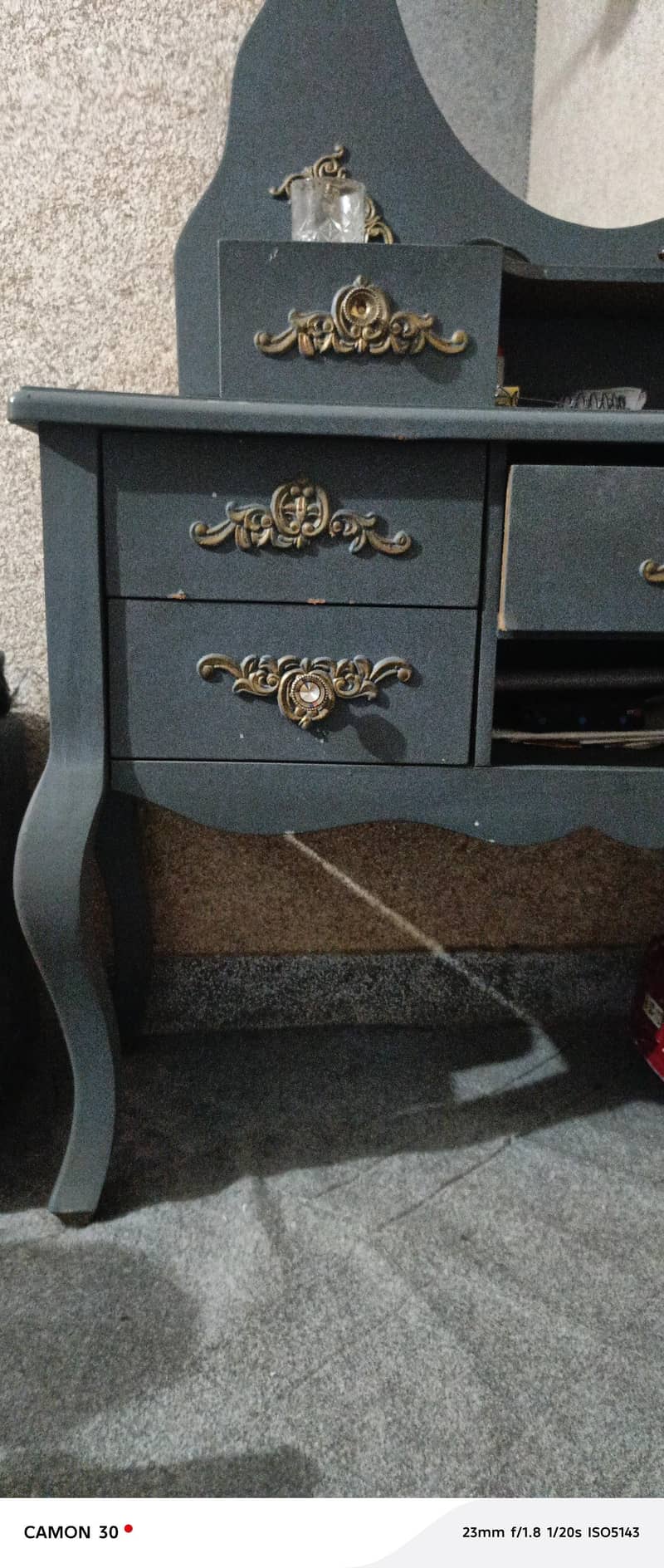 Dressing Table 2