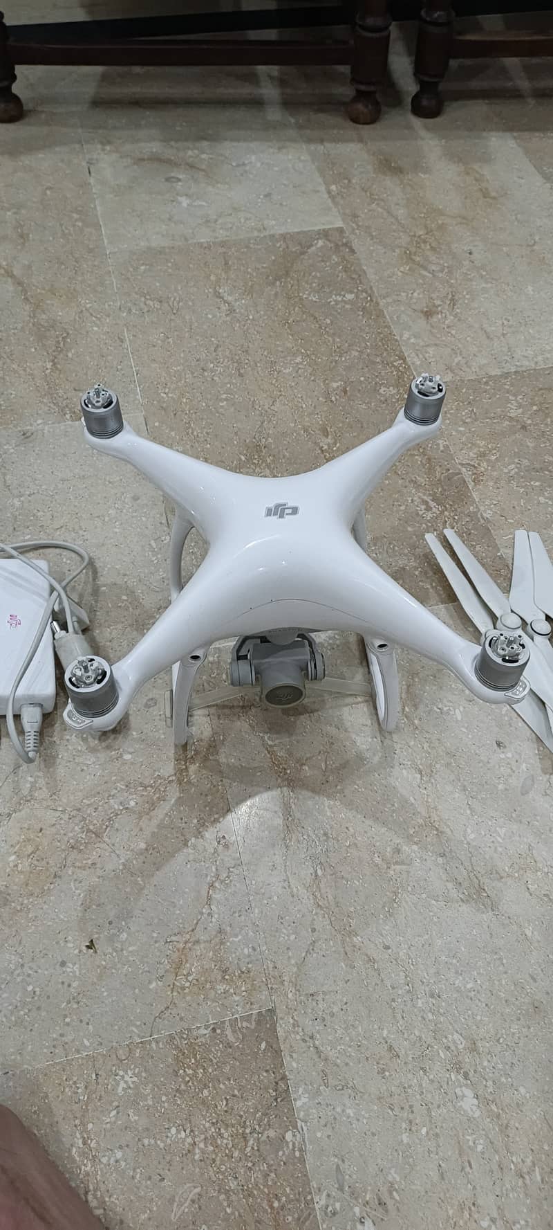 Dji phantom 4 drone 2