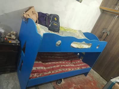 bunker bed in good condition