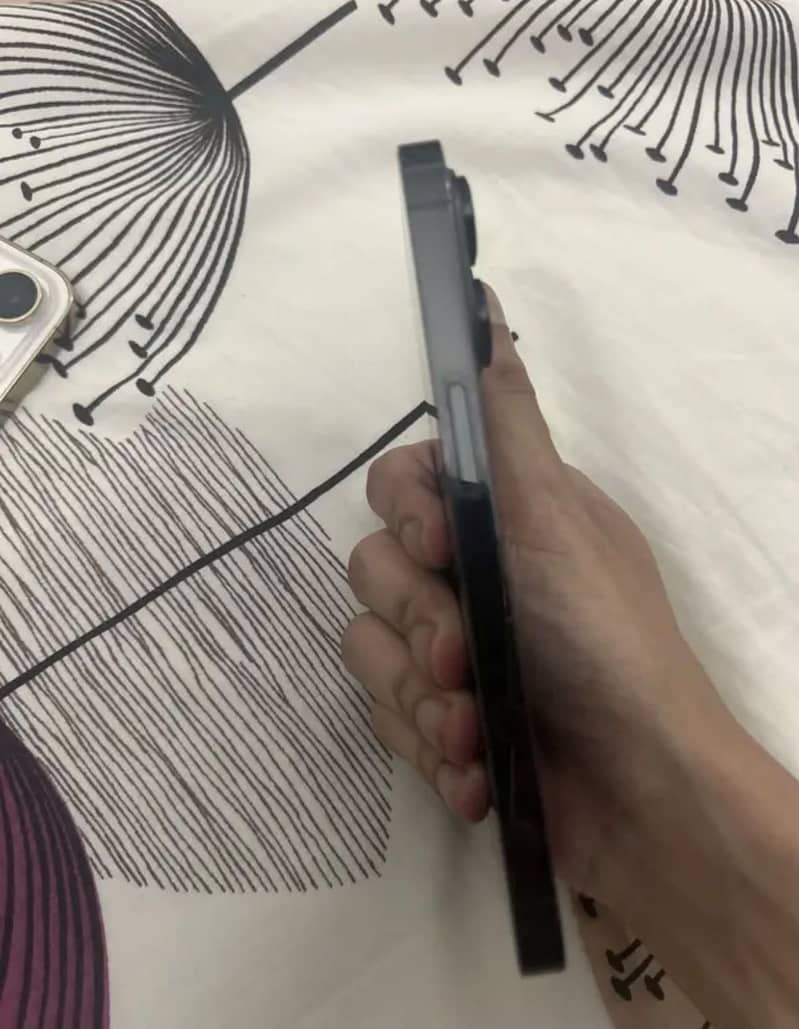 Apple iPhone 14 Pro 5