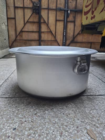 deghcha big size new condition