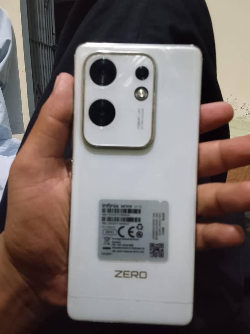 Infinix Zero 30 2