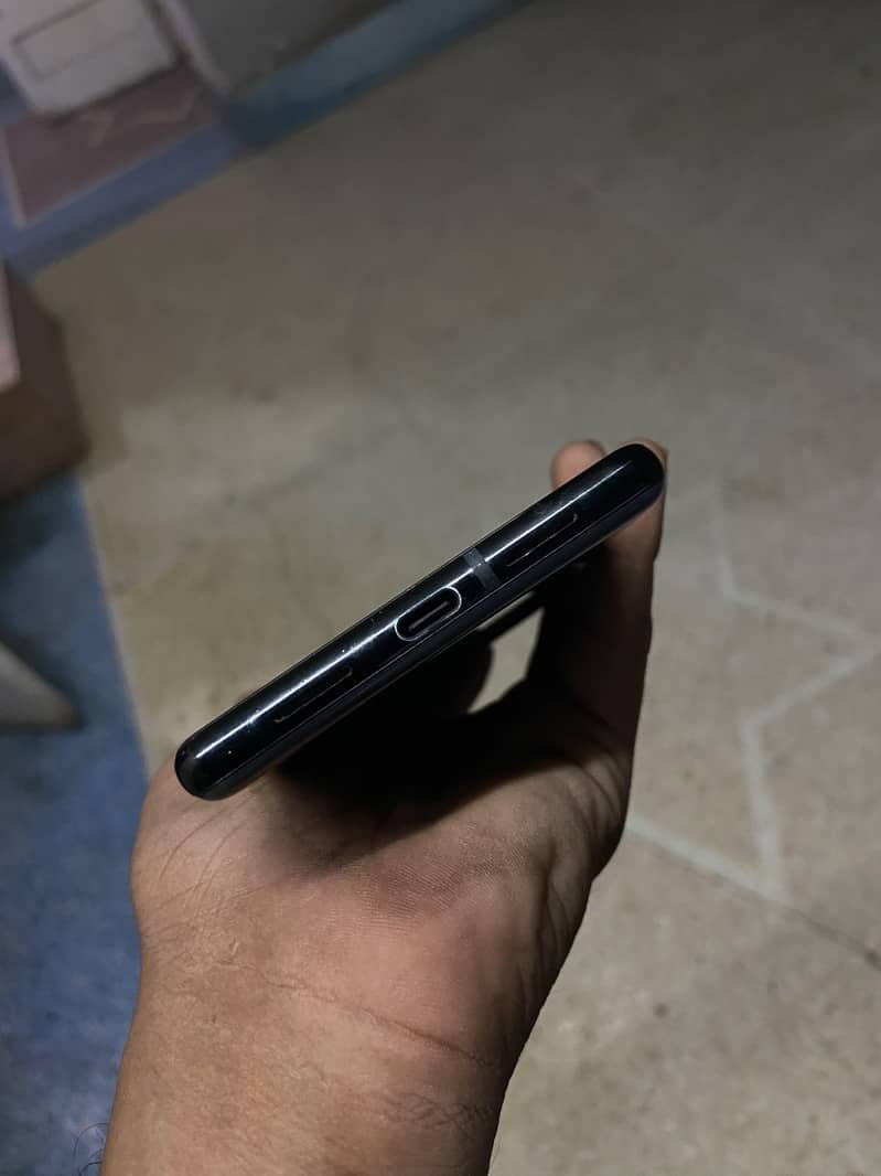 Google Pixel 6 Pro 2