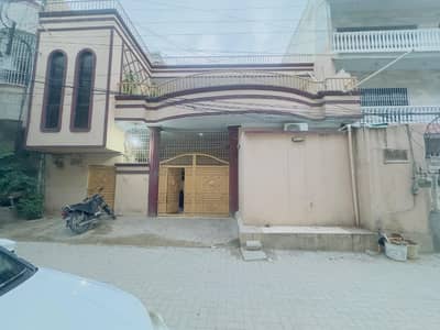Prime Location House Sized 240 Square Yards Is Available For sale In North Karachi - Sector 11A