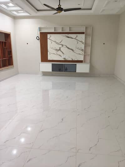 10 Marla Upper Portion Is Available For Rent