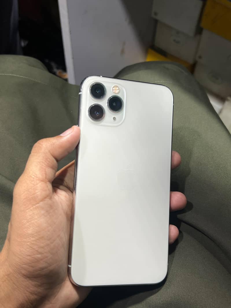 Apple iPhone 11 Pro 0