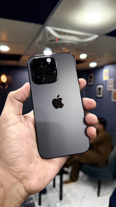 Apple iPhone 14 Pro 256gb pta approved 10by10 bh92