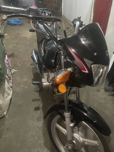 Gd 110 low mileage mint condition