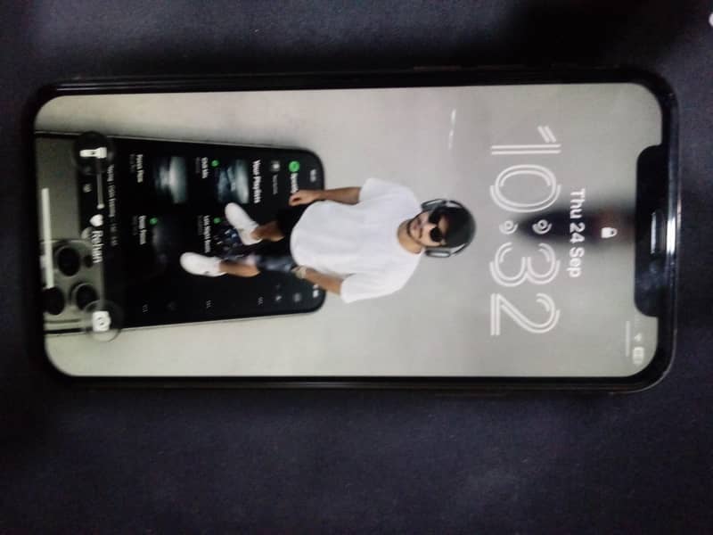 Apple iPhone 11 Pro 6