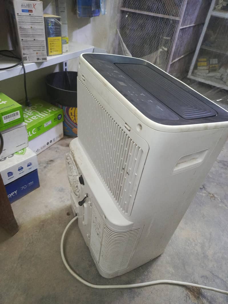 Mobile Type Air Conditioner 2