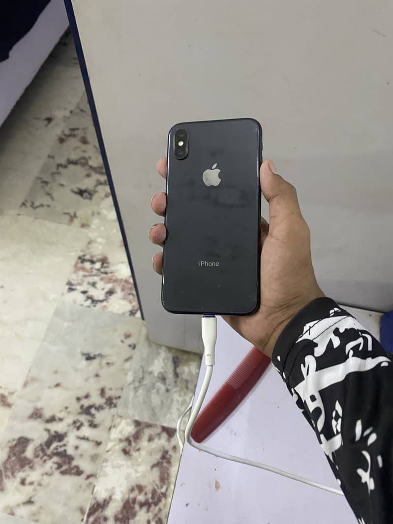 Apple iPhone X 1