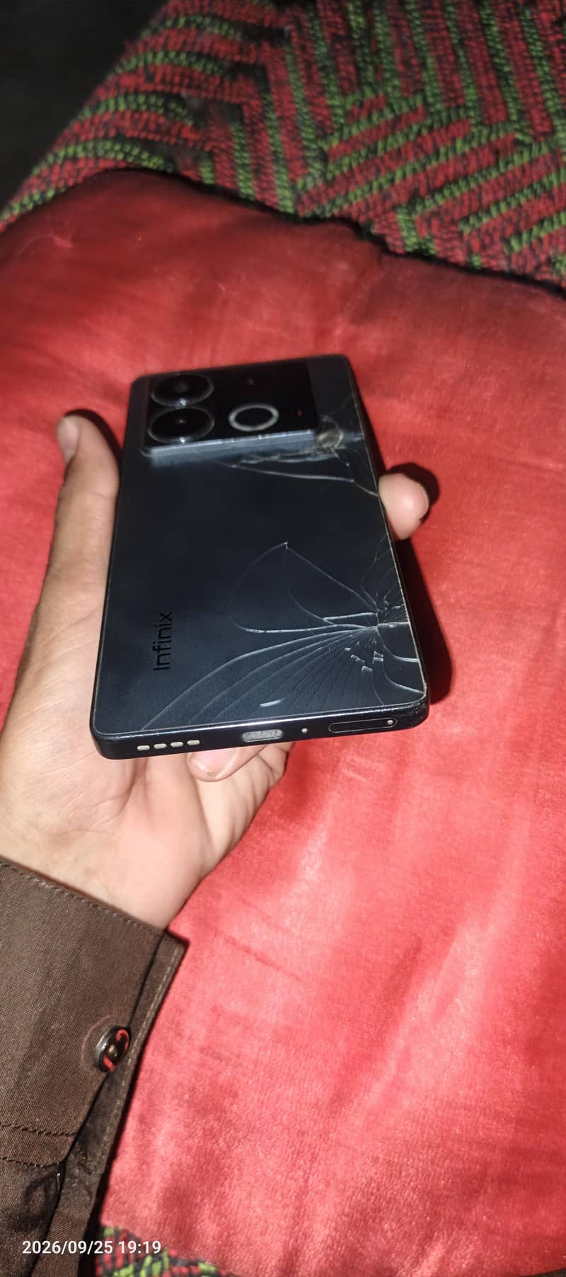 Infinix Note 40 4
