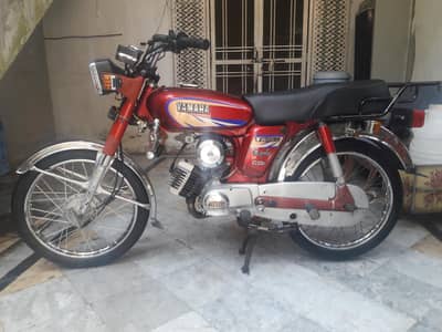 YAMAHA YB 100 1998