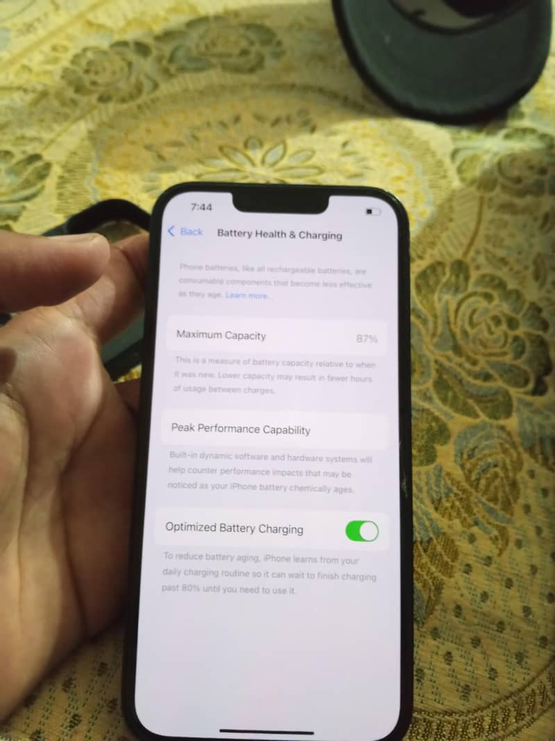 Apple iPhone 14 3