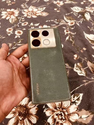 Infinix Note 40 Pro