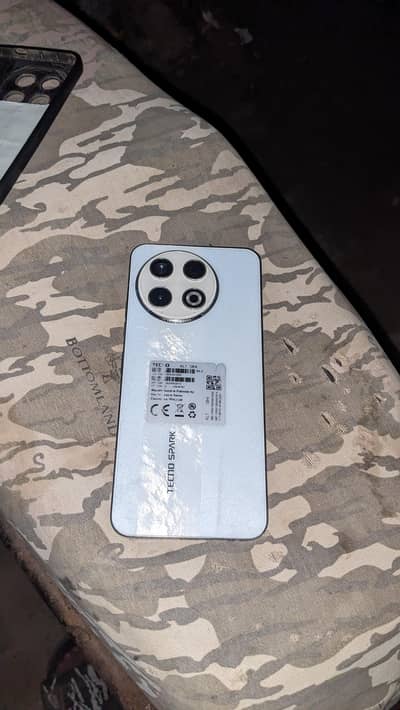 Tecno SPARK 30 Pro