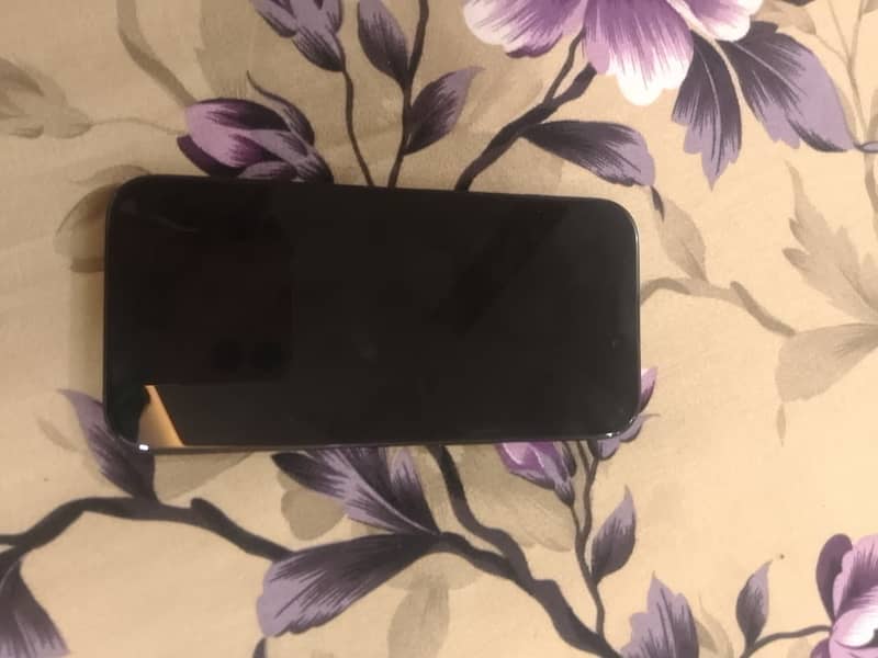 Apple iPhone 15 7