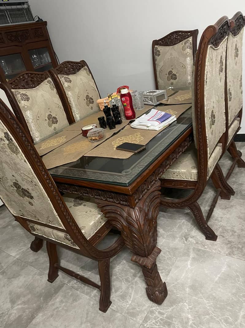 dining table 0