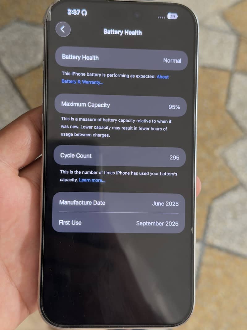 Apple iPhone 16 Pro Max 5