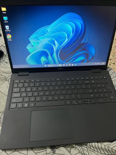 Dell Latitude 3520 Laptop - Core i5 11th Gen