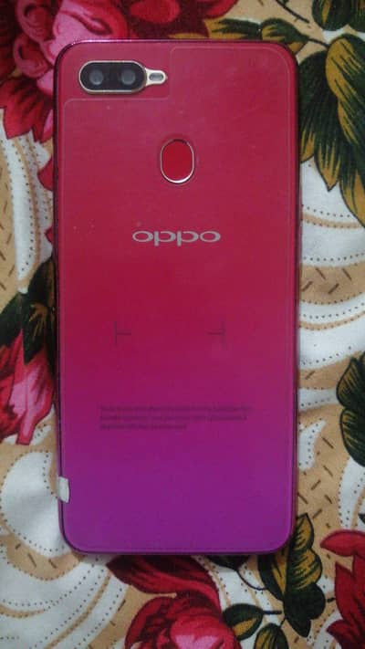 OPPO F9 Pro