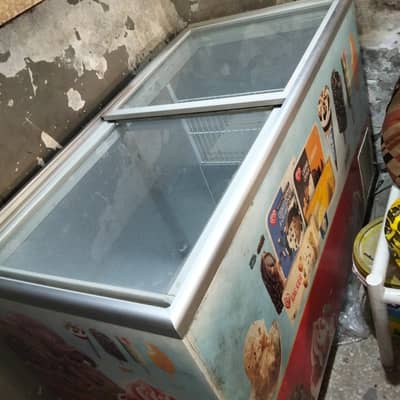 it's new freezer for ice cream for sold