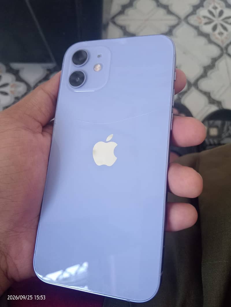 Apple iPhone 12 0