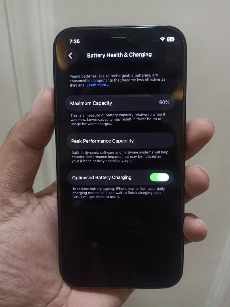 Apple iPhone 12 3