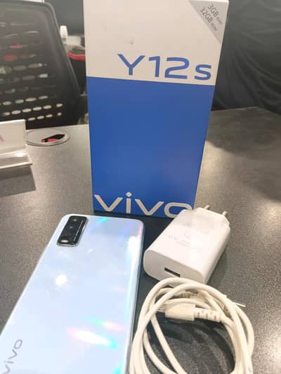 Vivo Y12s