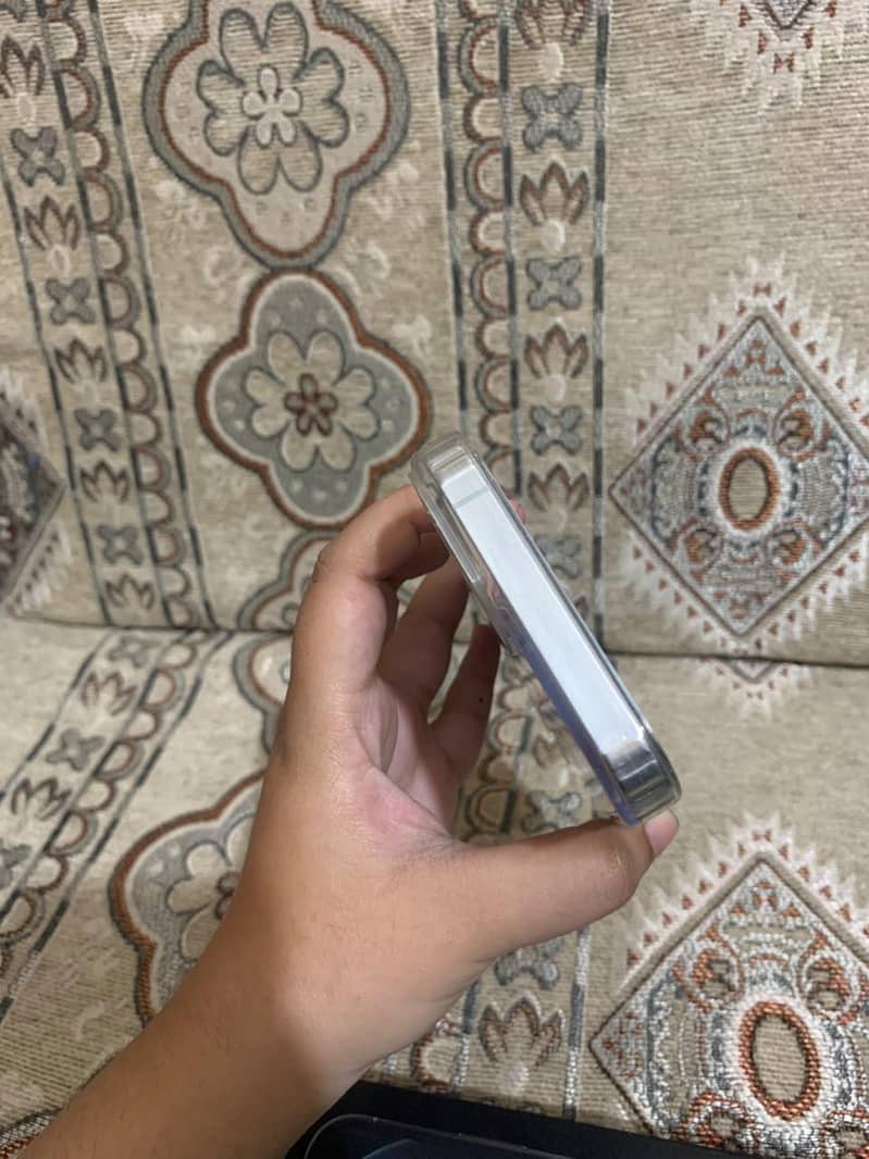 Apple iPhone 12 Pro 6
