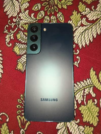 Samsung Mobile S22 [NON PTA] UK se Aya h or 2month sim active h