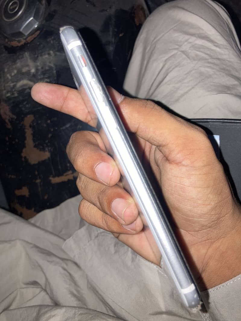 Apple iPhone SE 2