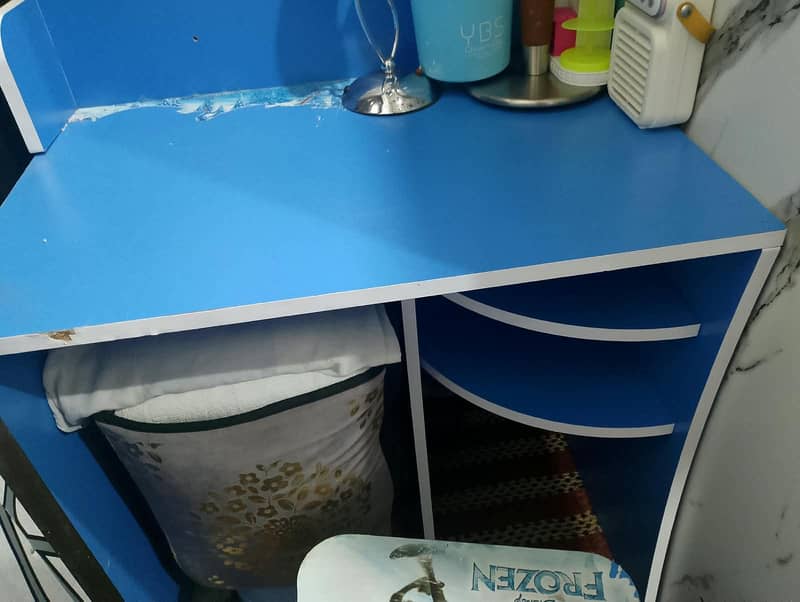 study table in cheap price 3