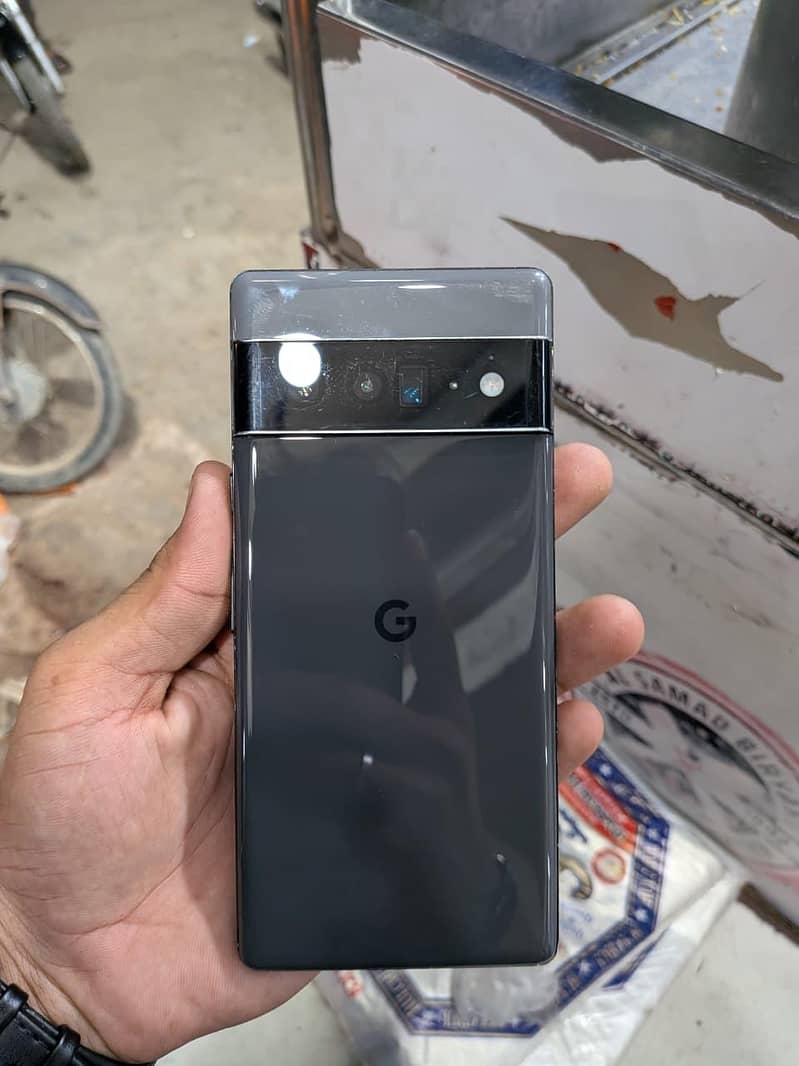 Google Pixel 6 Pro 2