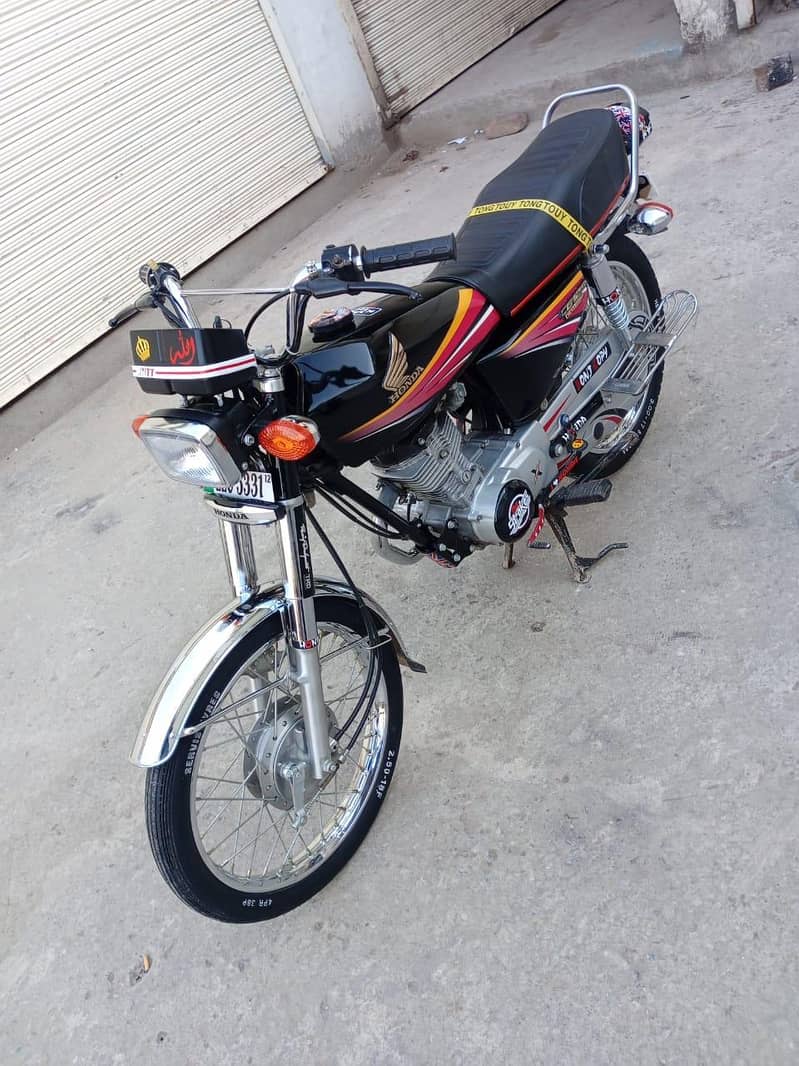 ہونڈا سی جی بائک 125 WhatsApp 0326,,43,,13019 0