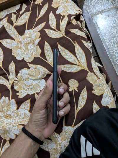 Apple iPhone XR