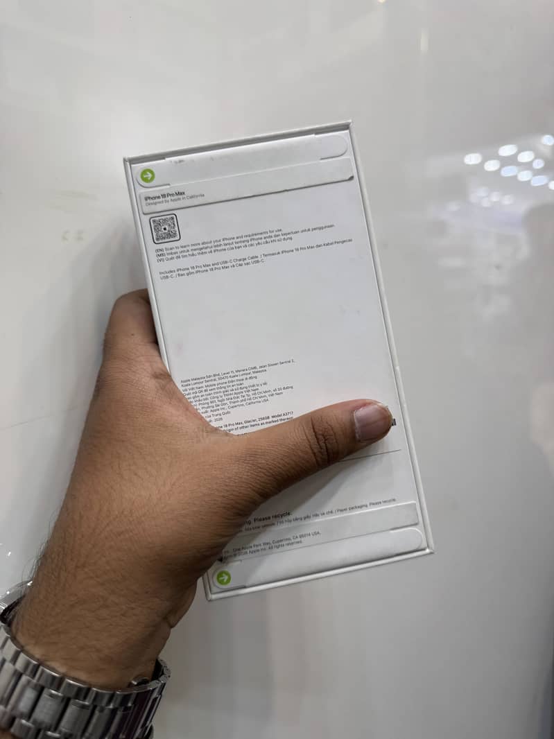 18 pro max physical plus e sim 2