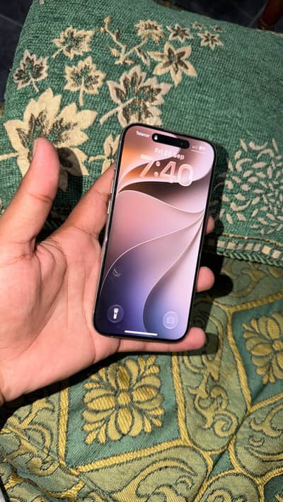 Apple iPhone 15 Pro