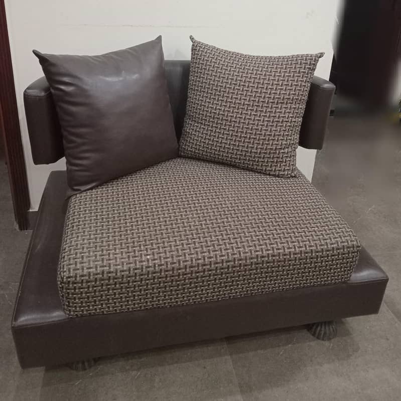 6 seater sofa 1