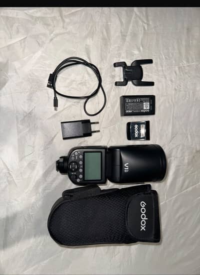 Godox v1