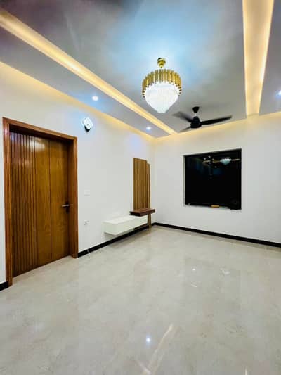 Brand New 10 Marla Full House Is Available For Rent