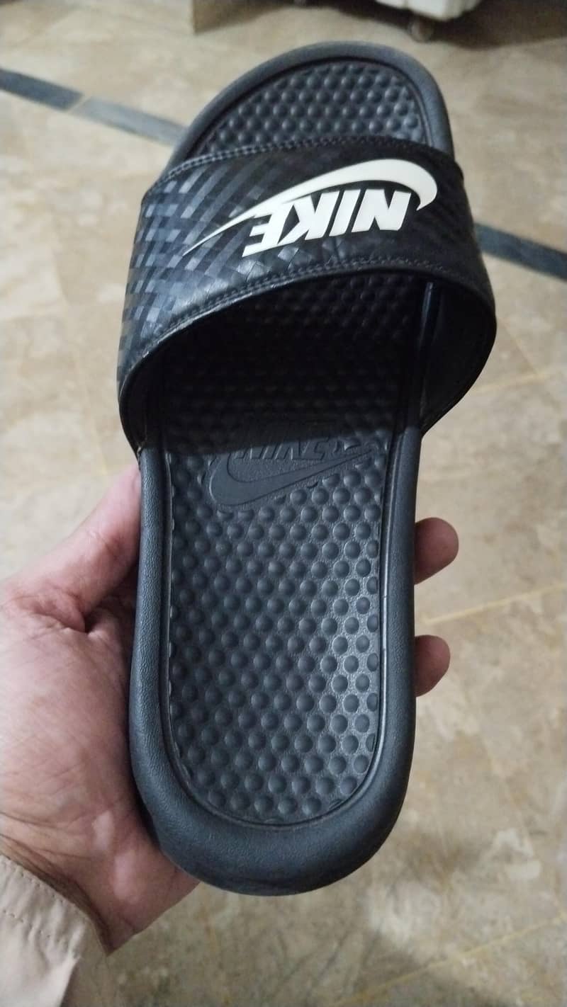 Model: Nike Benassi JDI — Style Code: 343880-090 1
