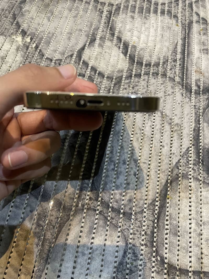 iPhone 12 Pro 10/10 5
