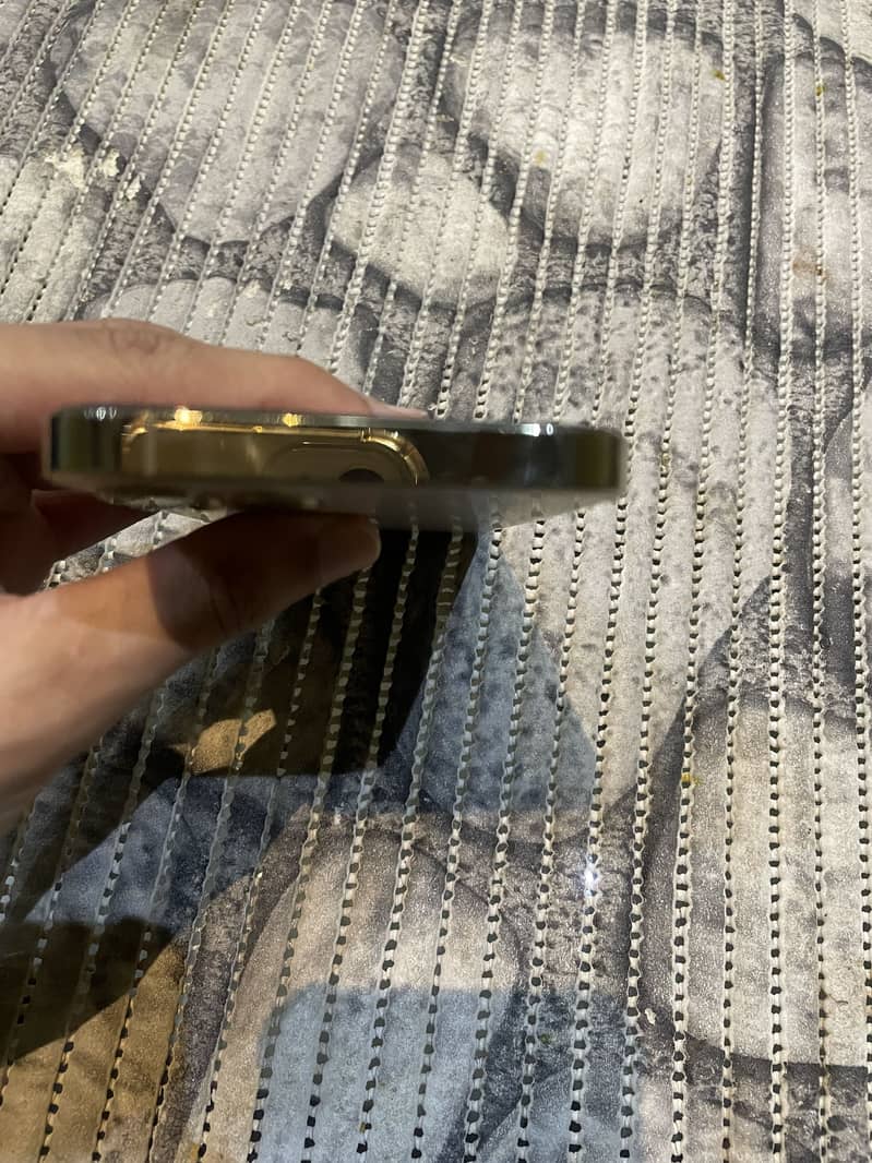 iPhone 12 Pro 10/10 6