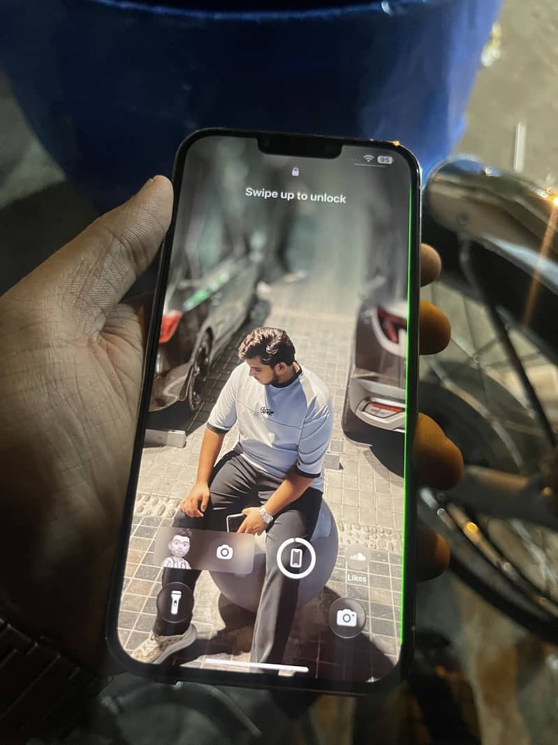 Apple iPhone 13 Pro Max 2