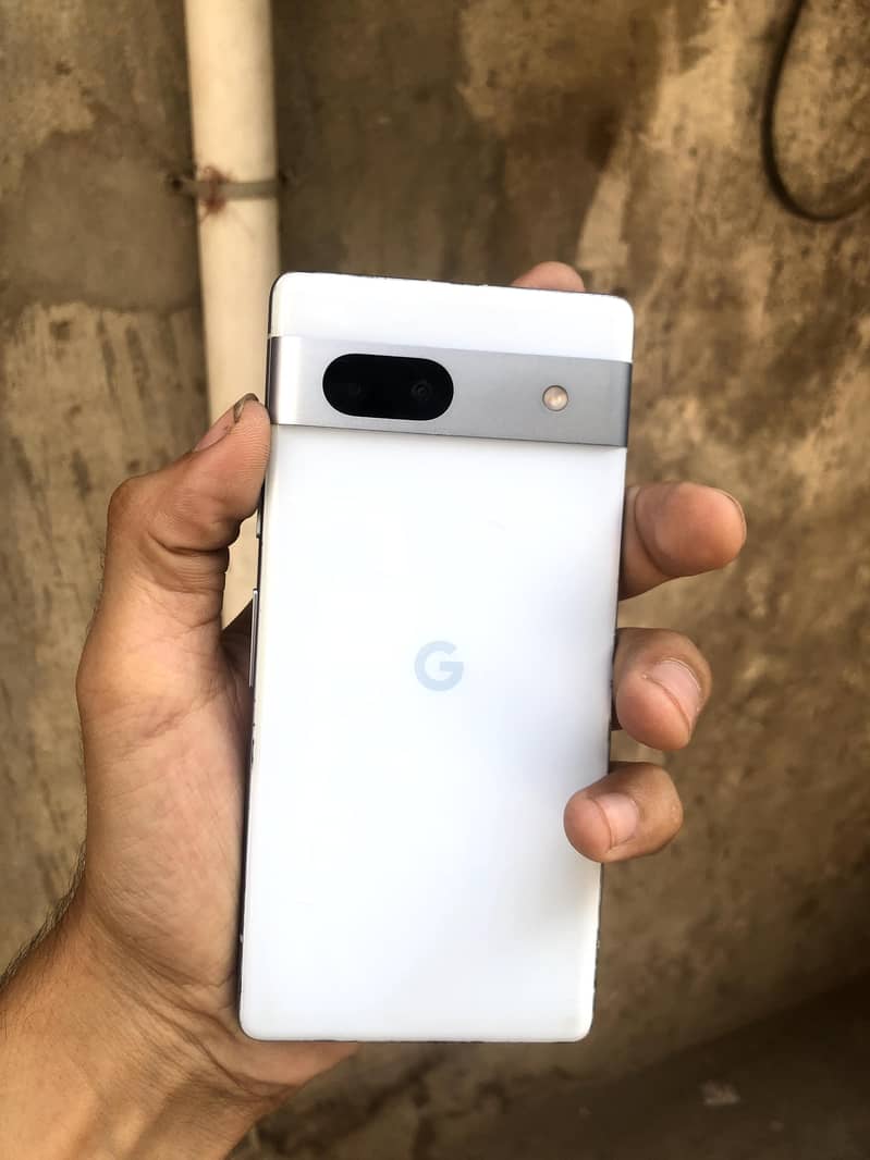 Google Pixel 7a 4