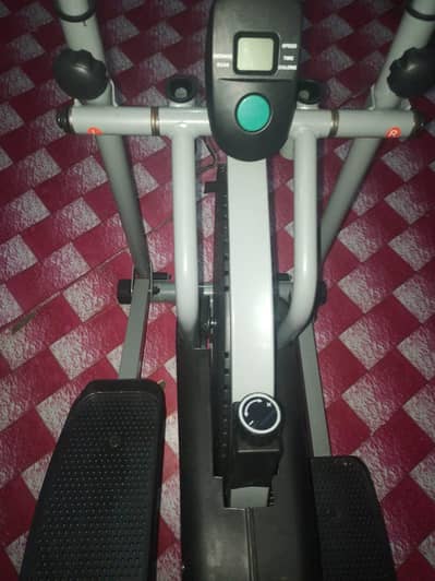Orbitrek Elliptical Exercise Machine- Good Condition