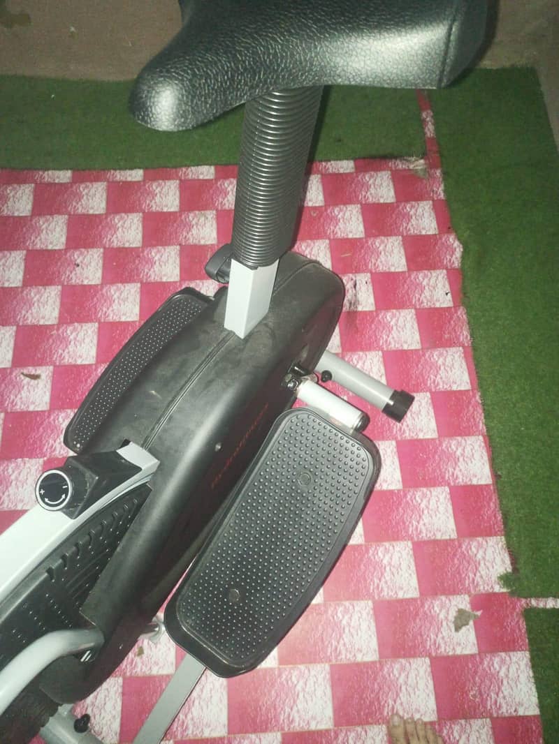 Orbitrek Elliptical Exercise Machine- Good Condition 2