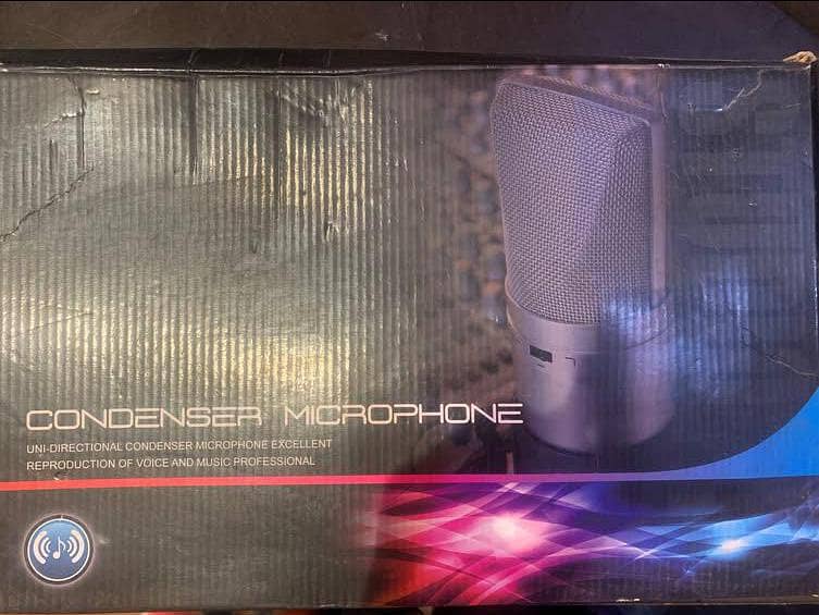 Microphone 0
