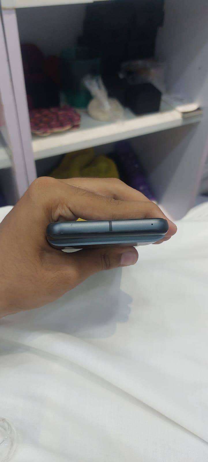 Google Pixel 8 3